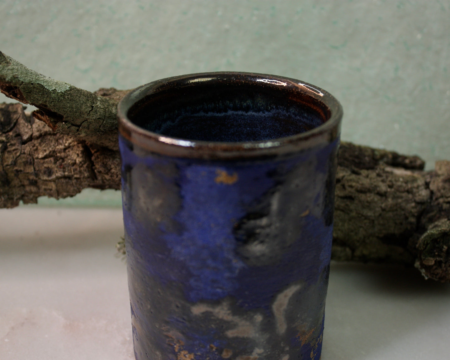 Blue/Black Textured Beaker