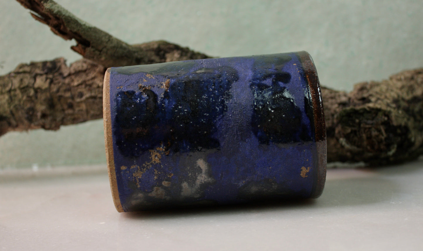 Blue/Black Textured Beaker