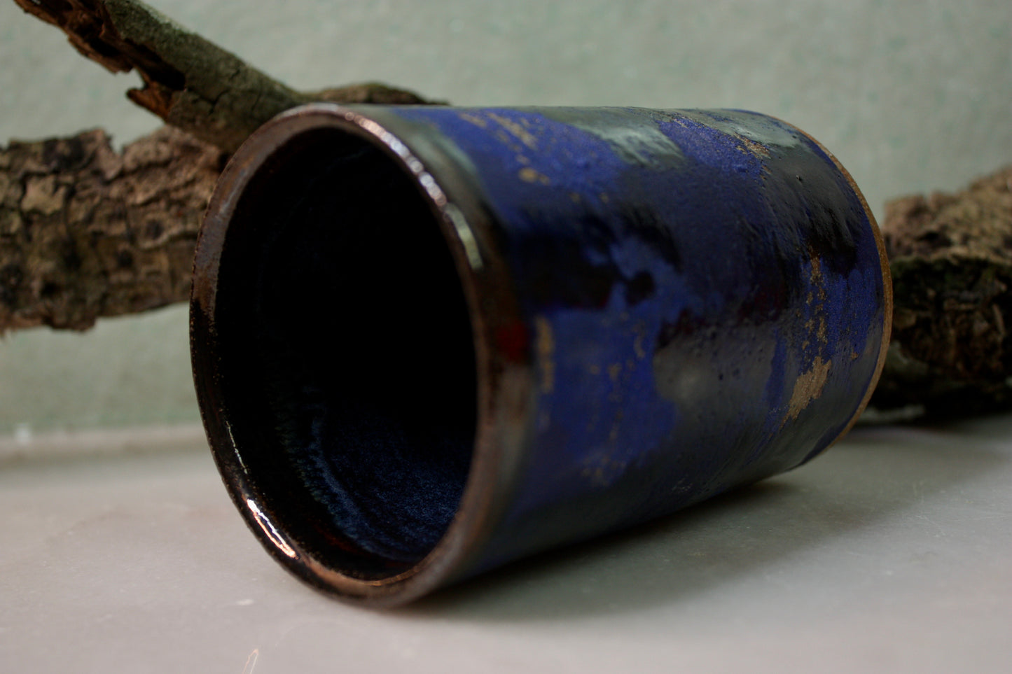 Blue/Black Textured Beaker