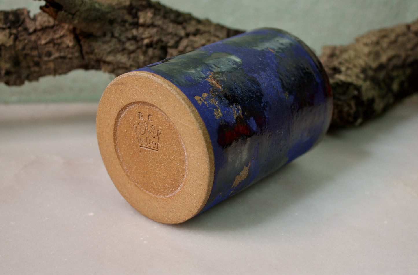 Blue/Black Textured Beaker