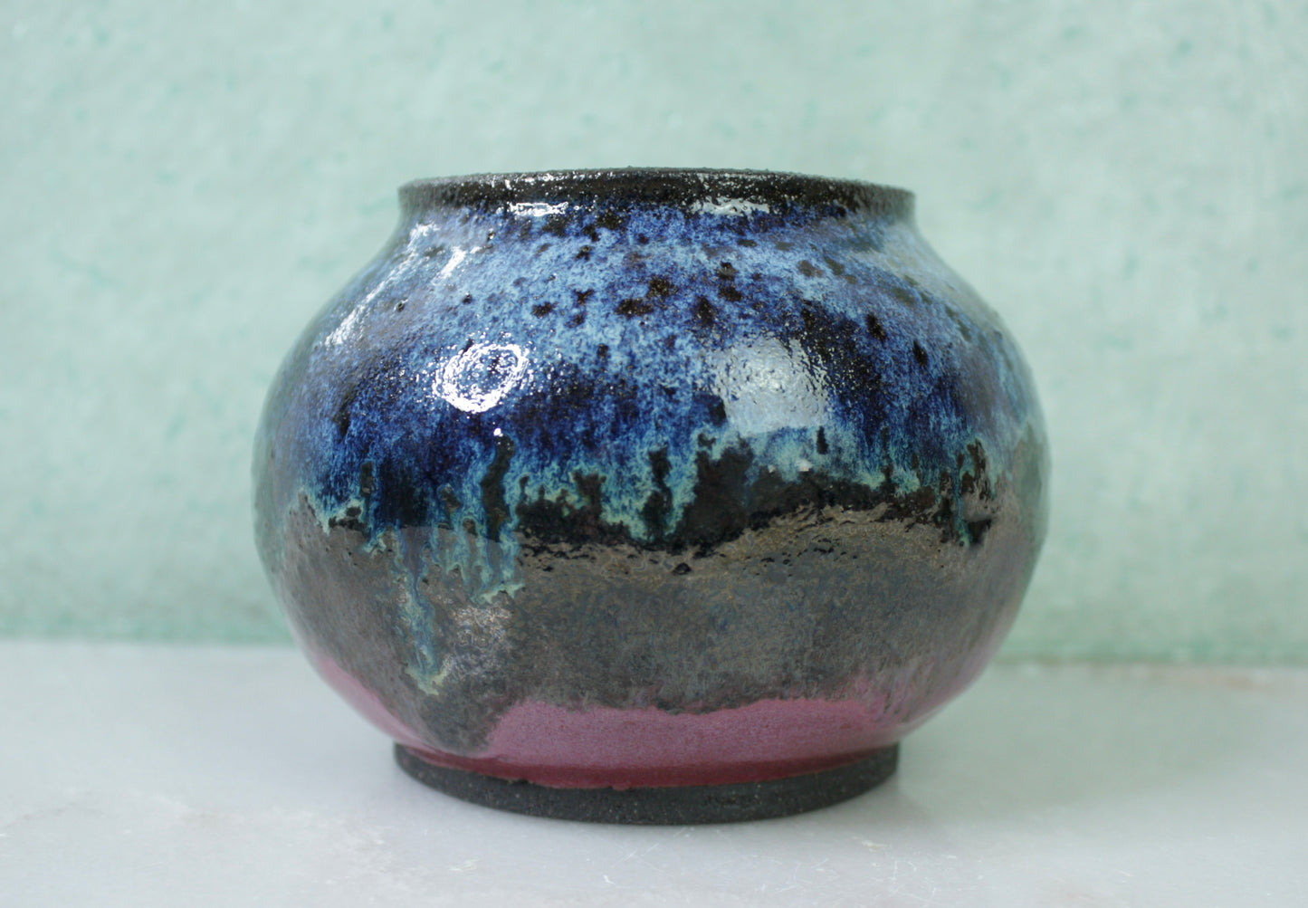 Small Orb Vase - Blue/Pink