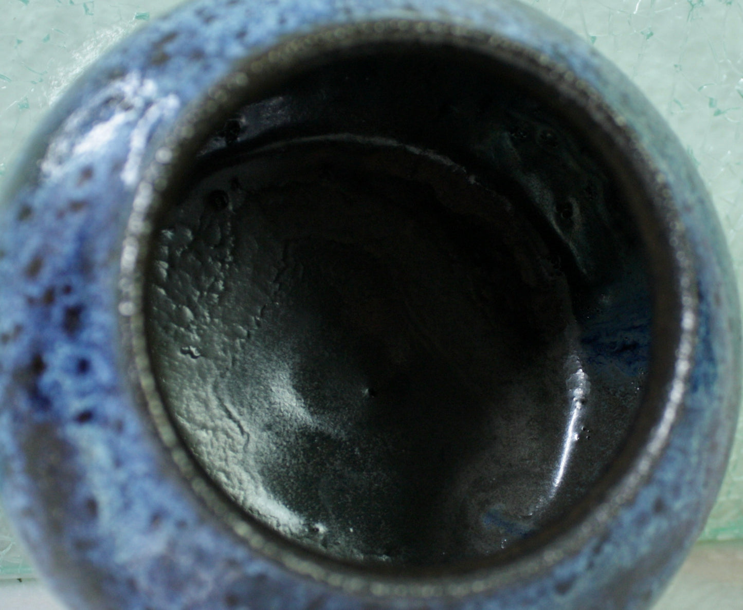 Small Orb Vase - Blue/Pink