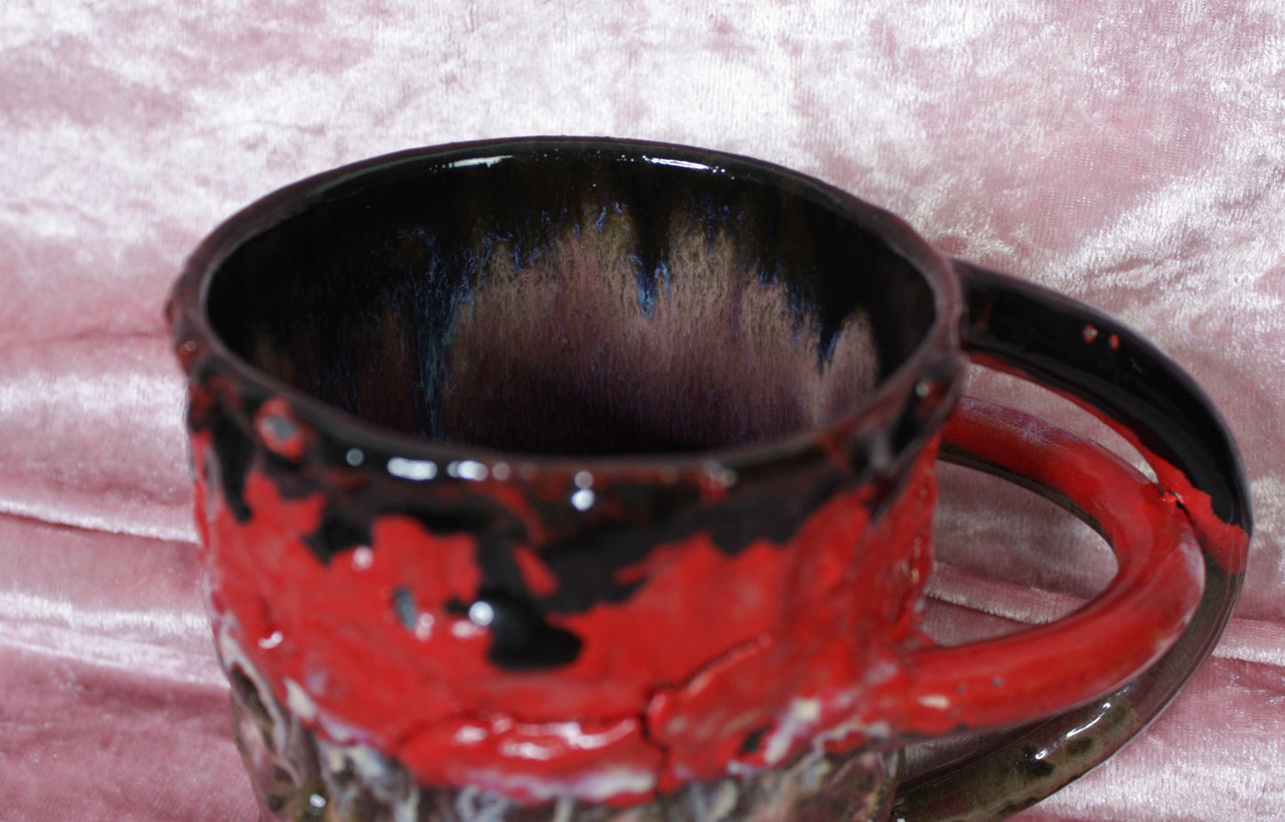 Red/Pink Rico-Handle Mug