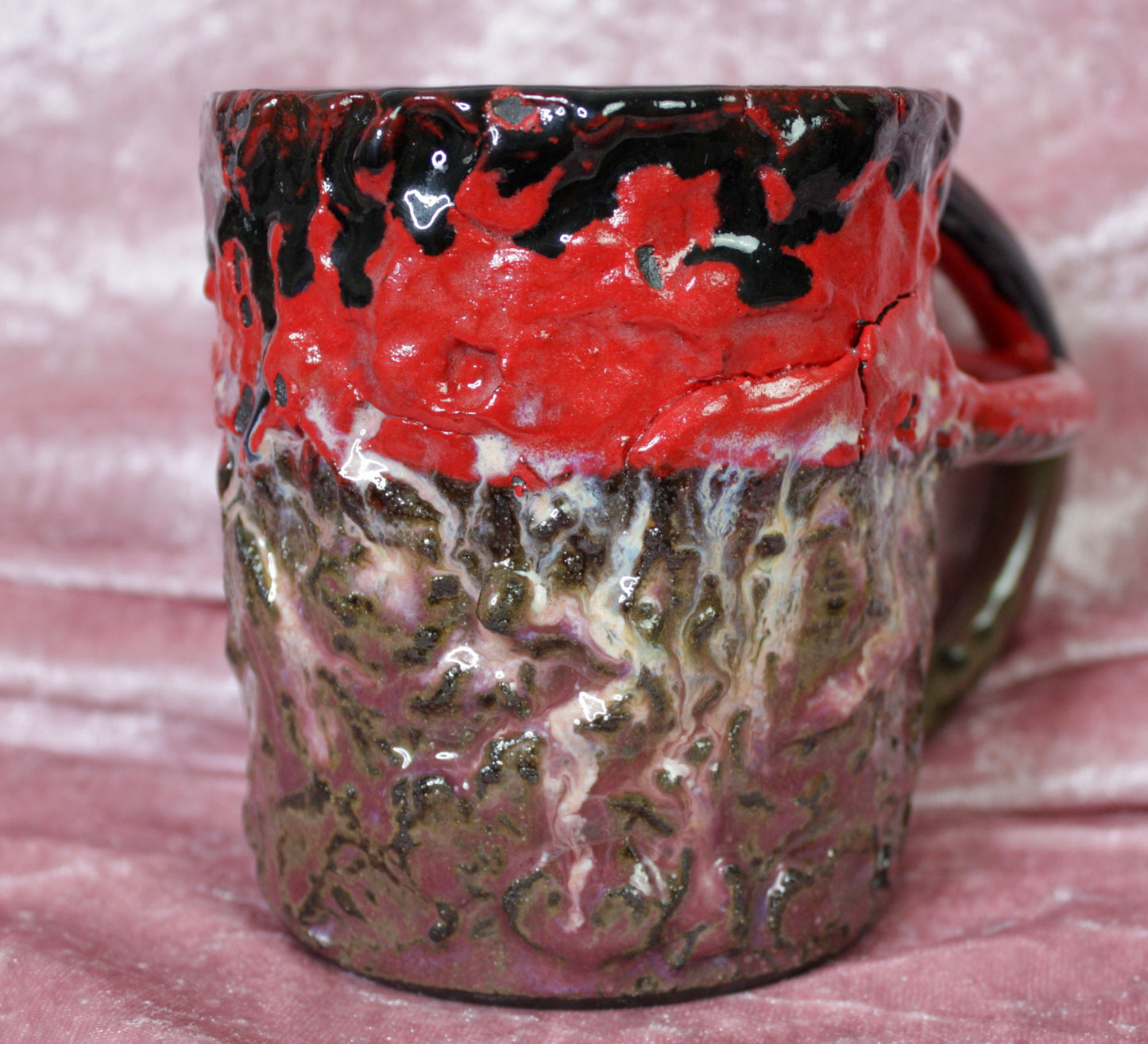 Red/Pink Rico-Handle Mug