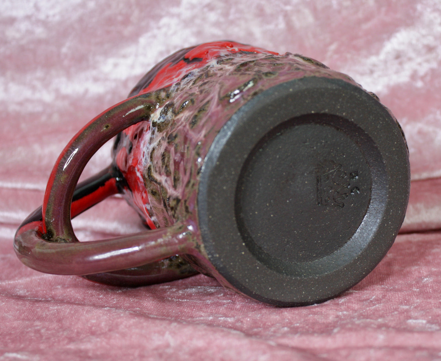 Red/Pink Rico-Handle Mug