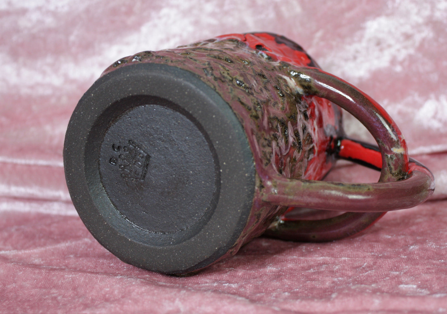 Red/Pink Rico-Handle Mug